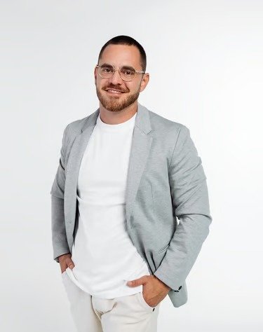 Dr. Bruno Ferraz